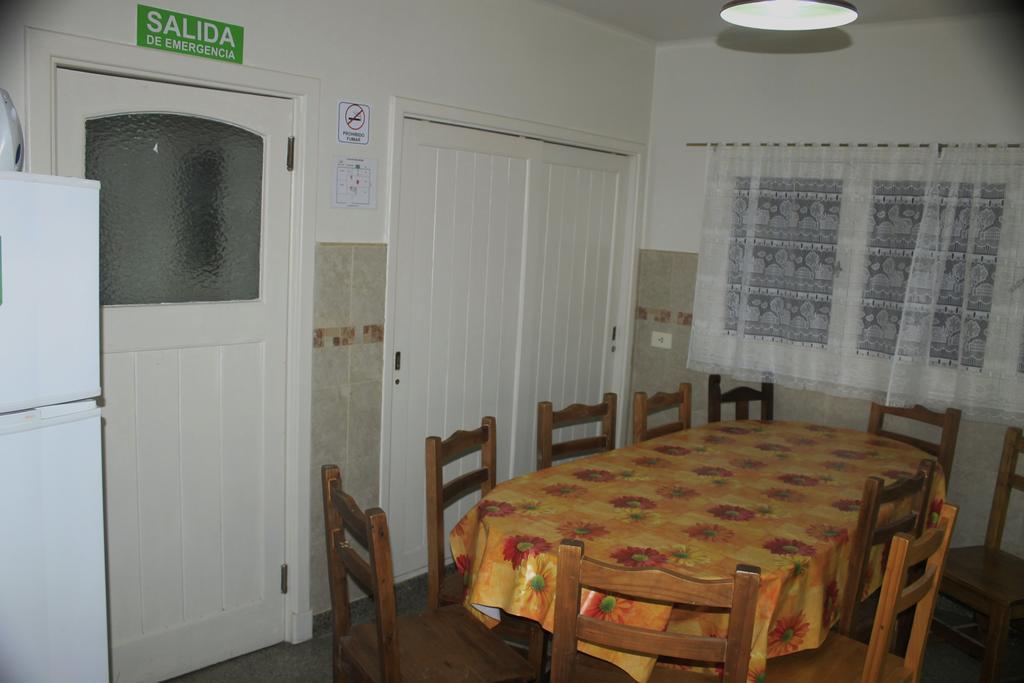 Sofi'S Hostel San Carlos de Bariloche Exterior photo
